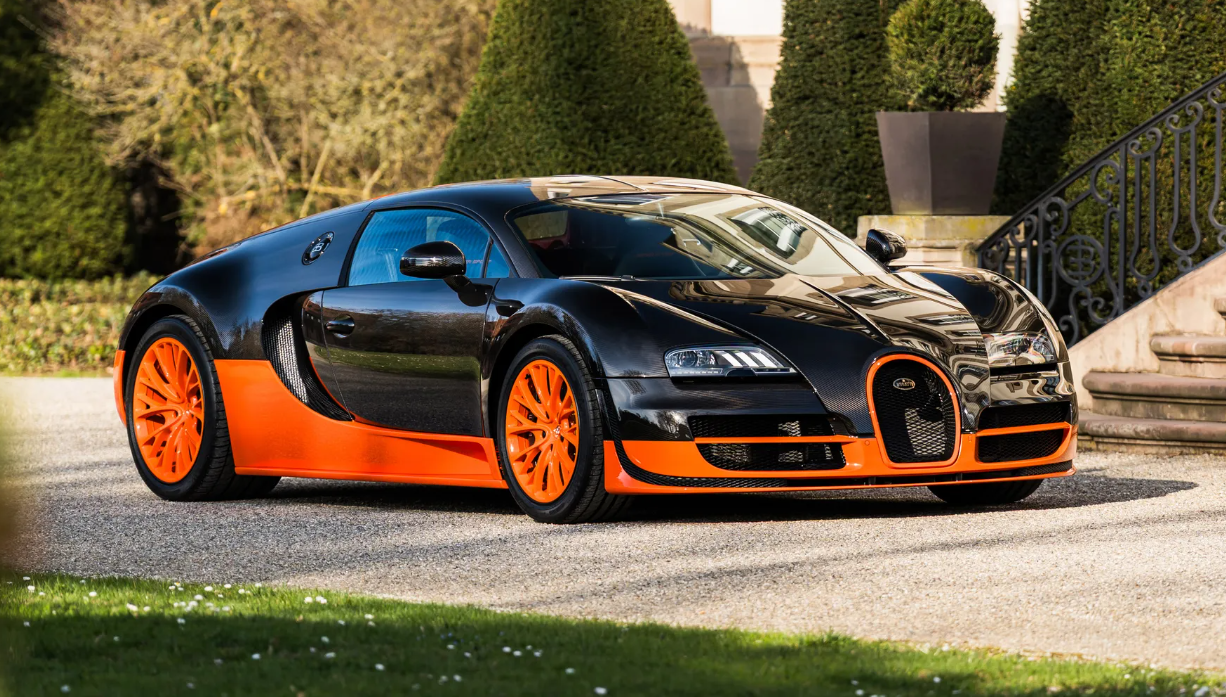 Bugatti Brings Back the 268MPH Veyron Super Sport – The Legend Lives Again