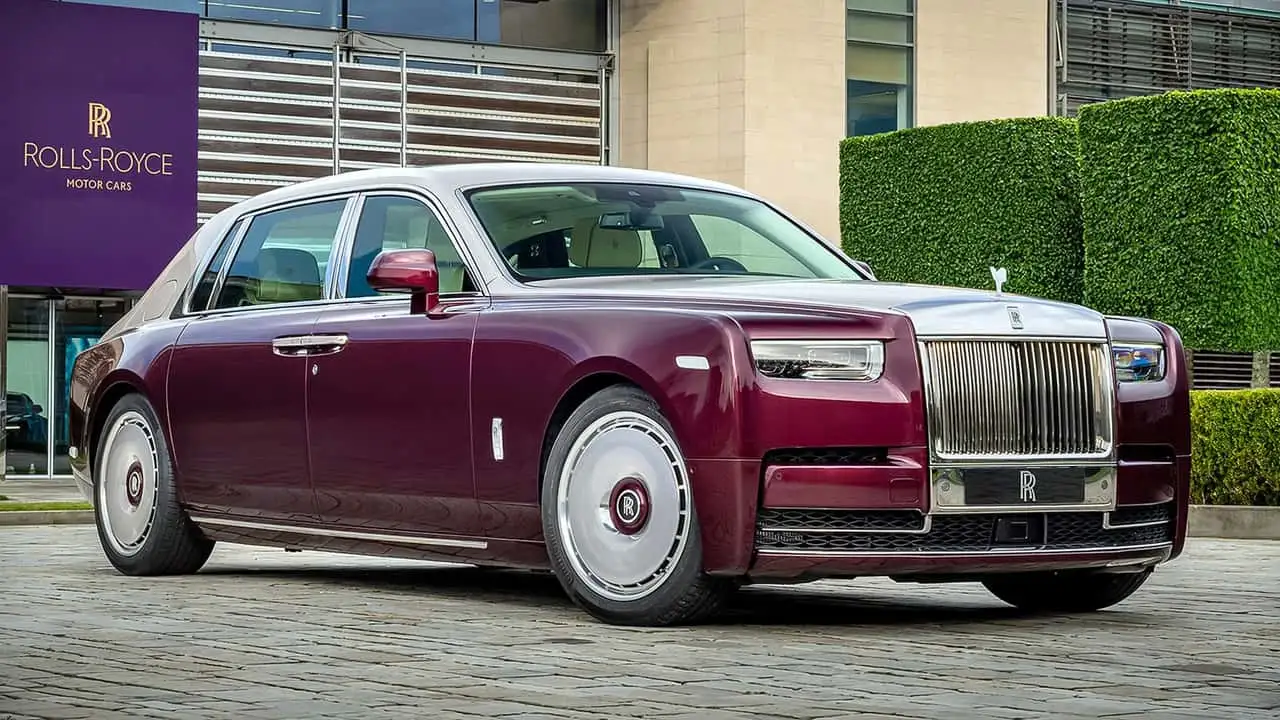 Rolls-Royce Phantom Hummingbird: A Nine-Month Masterpiece of Abalone Craftsmanship