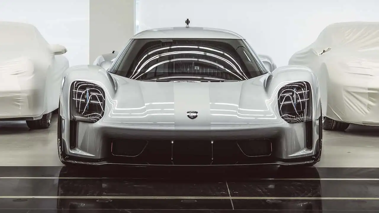 Porsche’s Next Supercar Could Bring Back the Flat-Eight